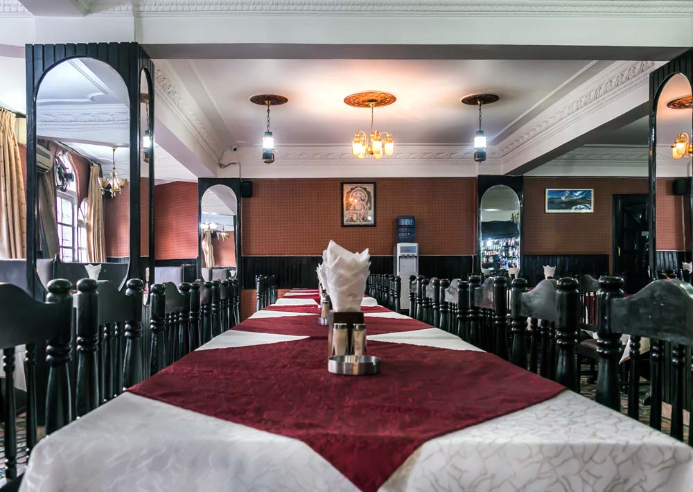Dinning4.jpg